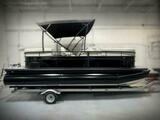  Vision WX Tritoon