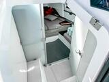  Axopar 37 Cross Cabin