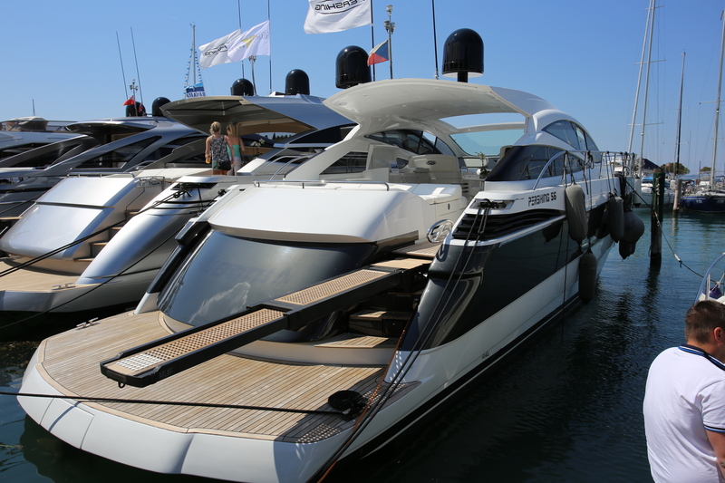 Pershing 56 Internautica International Boat Show 2016