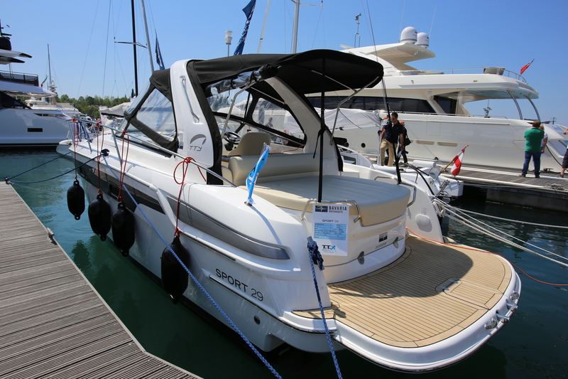 Bavaria Sport 29 Internautica International Boat Show 2016