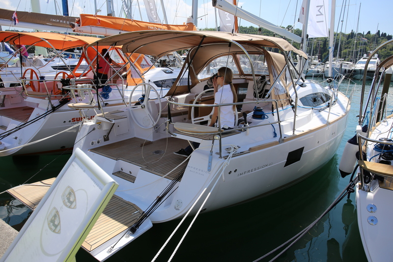 Impression 40 Internautica International Boat Show 2016
