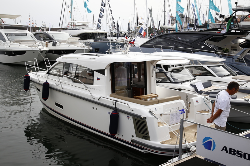  7zea at Cannes Yachting Festival