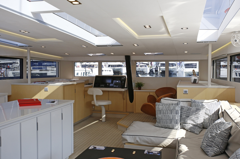 Saloon McConaghy MC60, a brand new performance cruiser catamaran