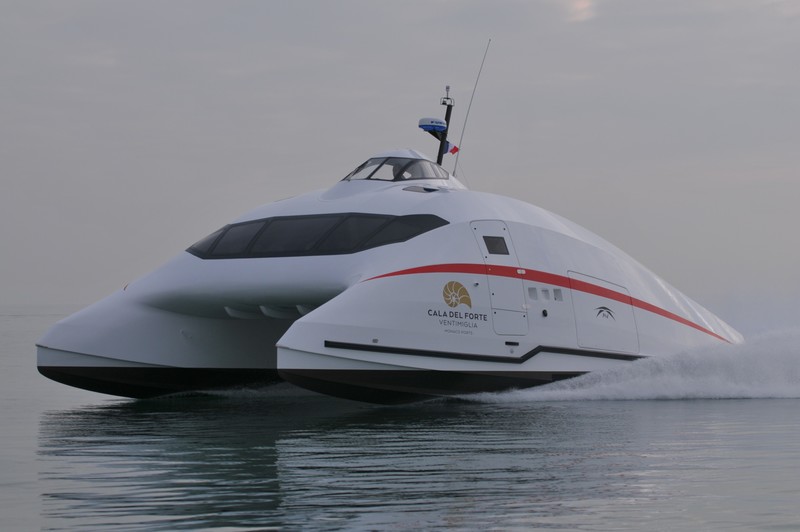 A2V-Shuttle A new generation of fast power boats