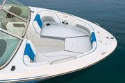 BOW SEATING 21 H2O SURF, New entry level Chaparral Surf