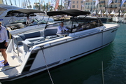 HOC 33P Power Boats at Cannes Yachting Festival