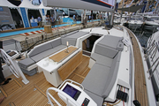 Cockpit Beneteau Oceanis 46.1