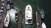 DockSense™ Virtual bumper Raymarine DockSense™ assisted docking technology