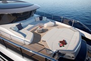 Flybridge front Princess presents its new X95 - A new concept from Princess